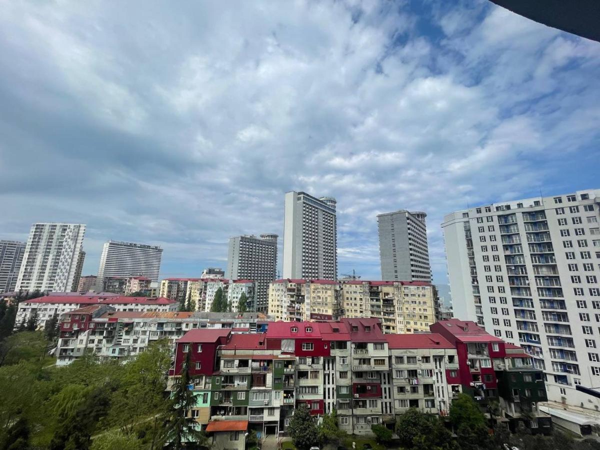 "Студия 24" - Посуточно И Помесячно Batumi Exteriér fotografie